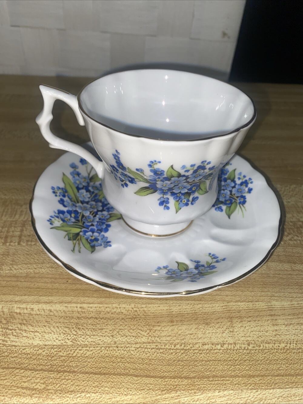 VTG Royal Windsor Teacup & Saucer Set Fine Bone China England Blue Floral
